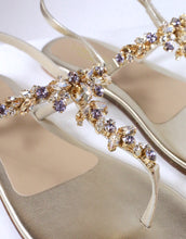 Carica l&#39;immagine nel visualizzatore di Gallery, Sandalo gioiello platino con accessori ambra glicine
