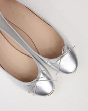 Carica l&#39;immagine nel visualizzatore di Gallery, Ballerina Margherita argento
