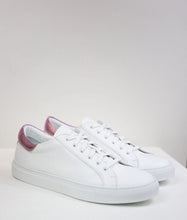 Carica l&#39;immagine nel visualizzatore di Gallery, Sneakers Irene dettagli laminati rosa

