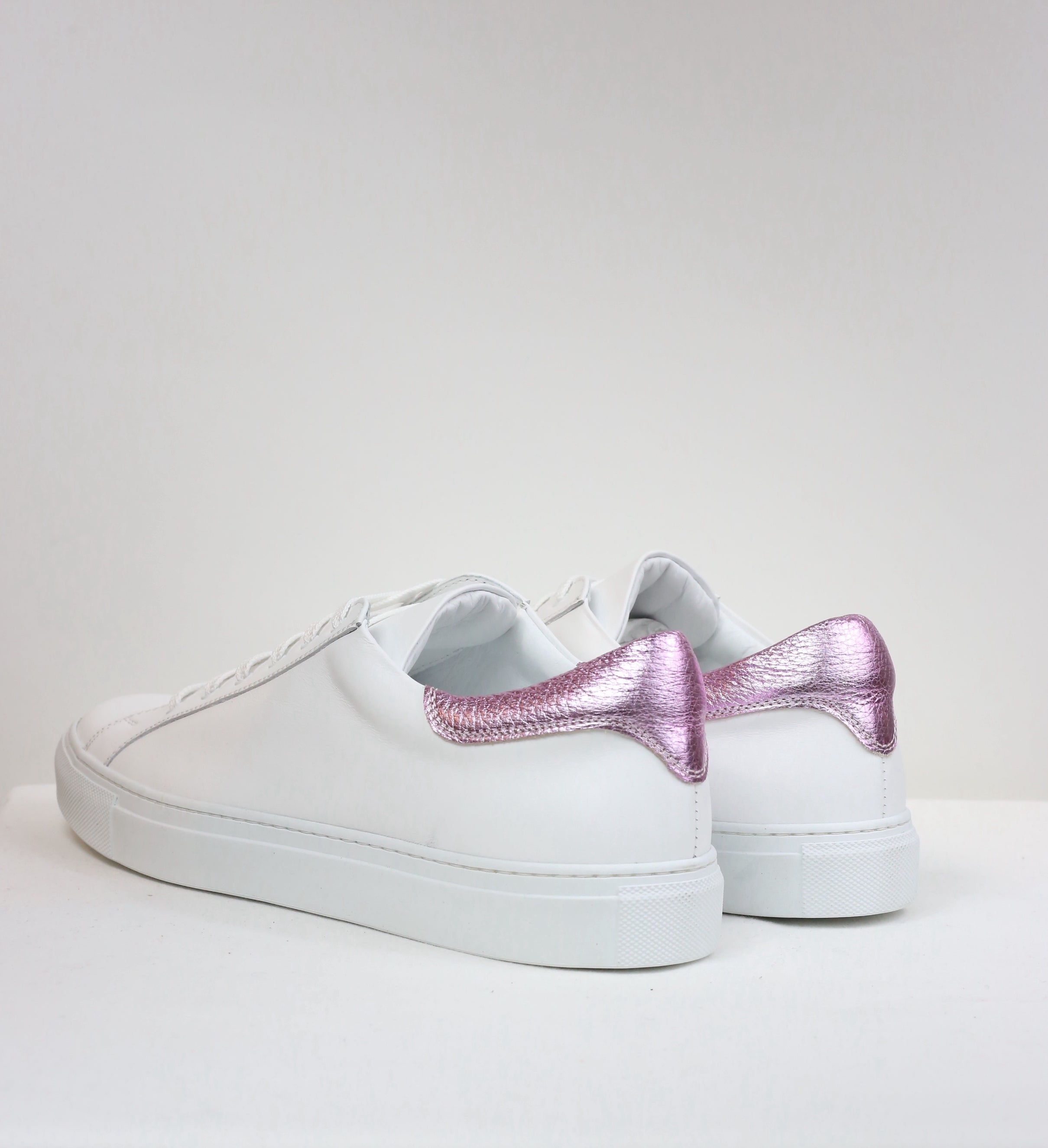 Sneakers Irene dettagli rosa - in riassortimento
