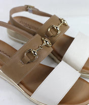Sandalo Mia beige e bianco