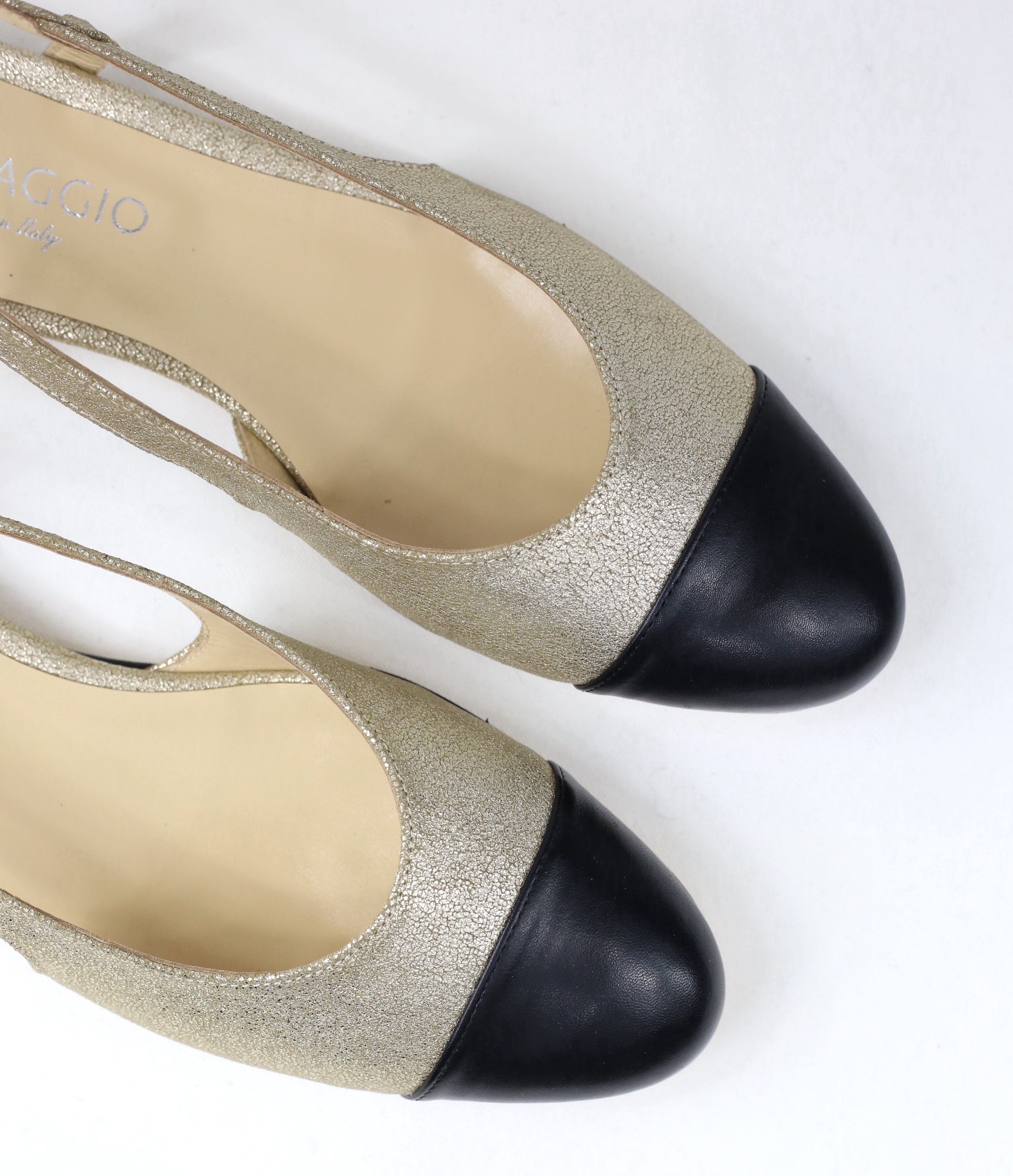 Pre-ordine Chanellina Chantal platino punta nera