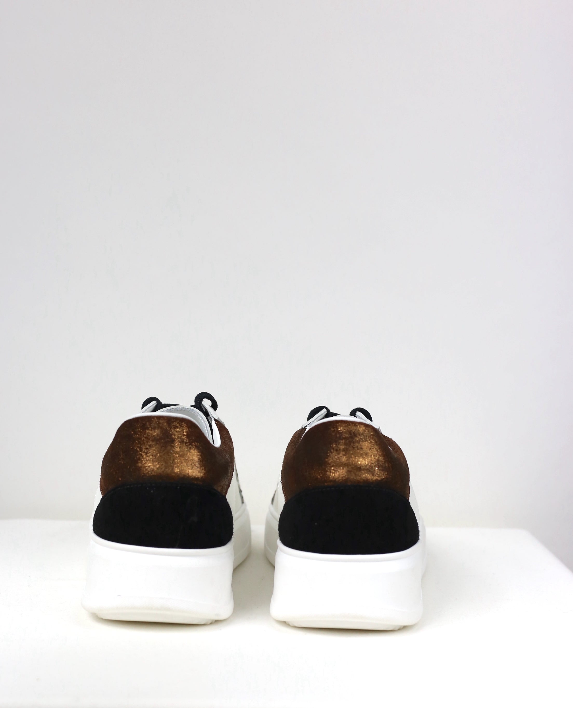 Sneakers Luce bronzo / pre-ordine