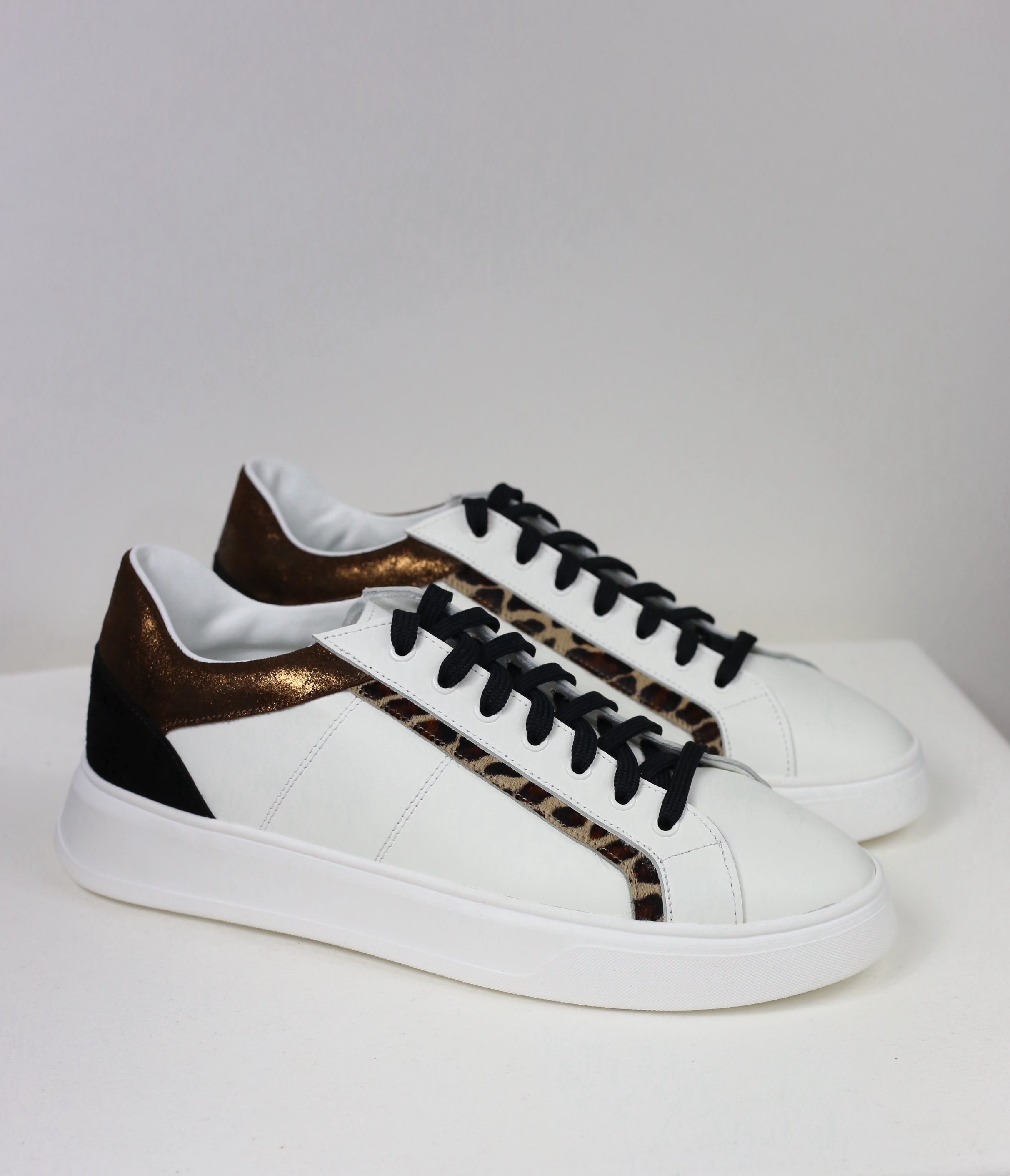 Sneakers Luce bronzo / pre-ordine