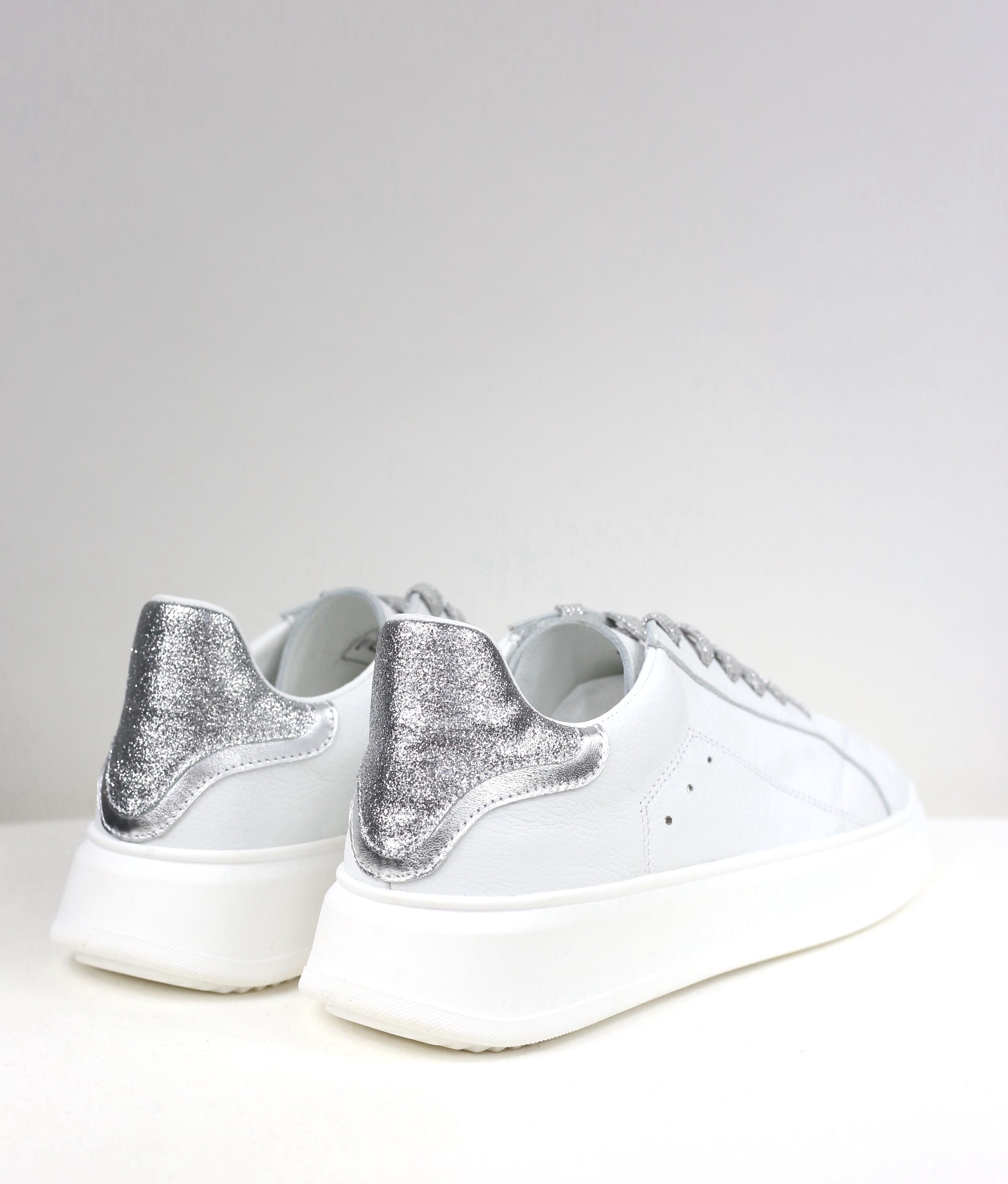 Sneakers Luce argento / pre-ordine