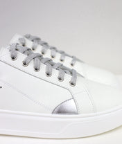 Sneakers Luce blu / pre-ordine