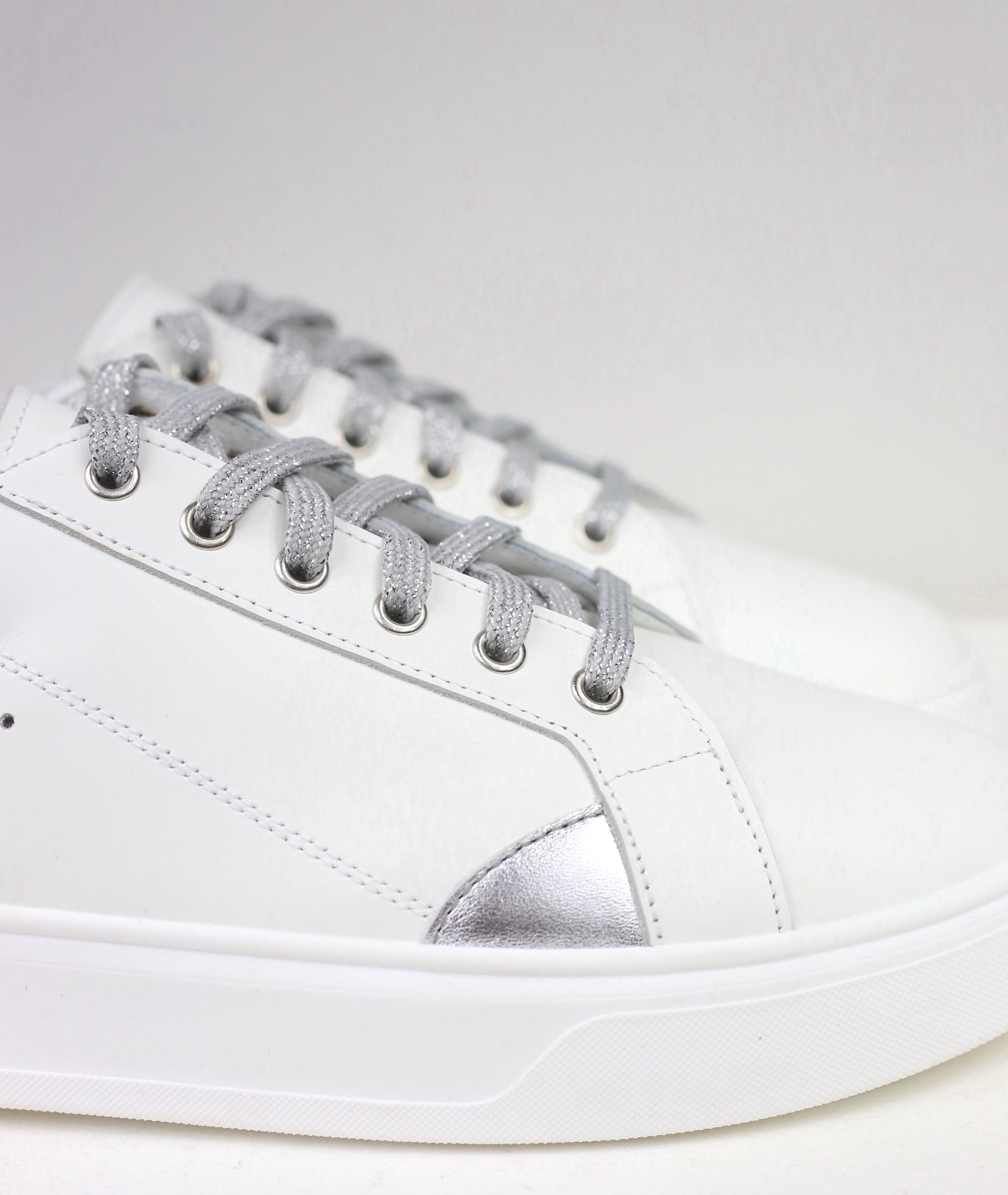Sneakers Luce blu / pre-ordine