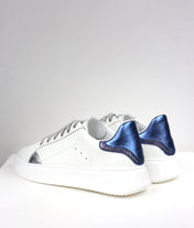 Sneakers Luce blu / pre-ordine