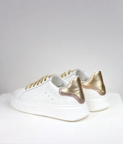 Sneakers Luce platino / pre-ordine