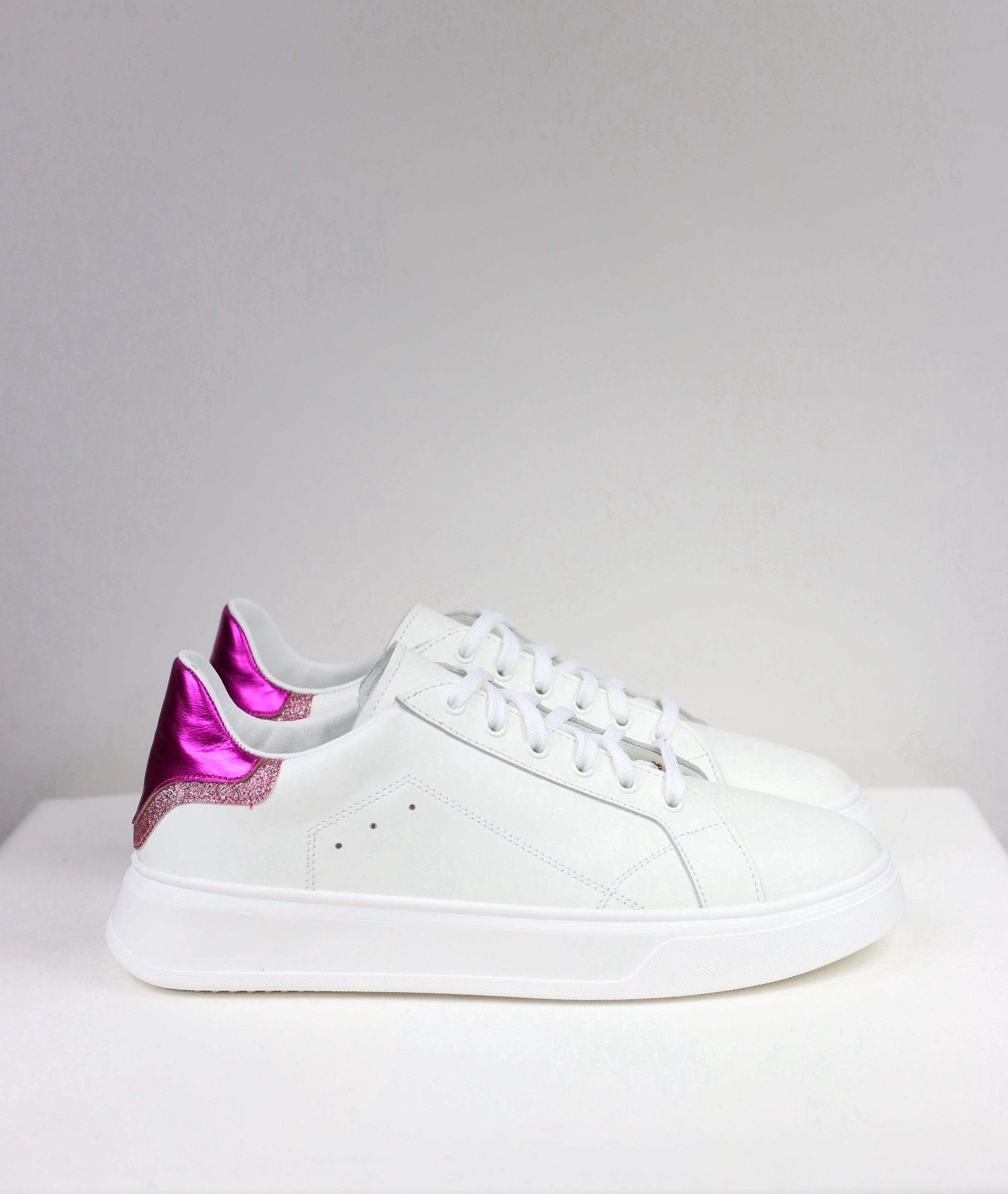 Sneakers Luce fucsia / pre-ordine