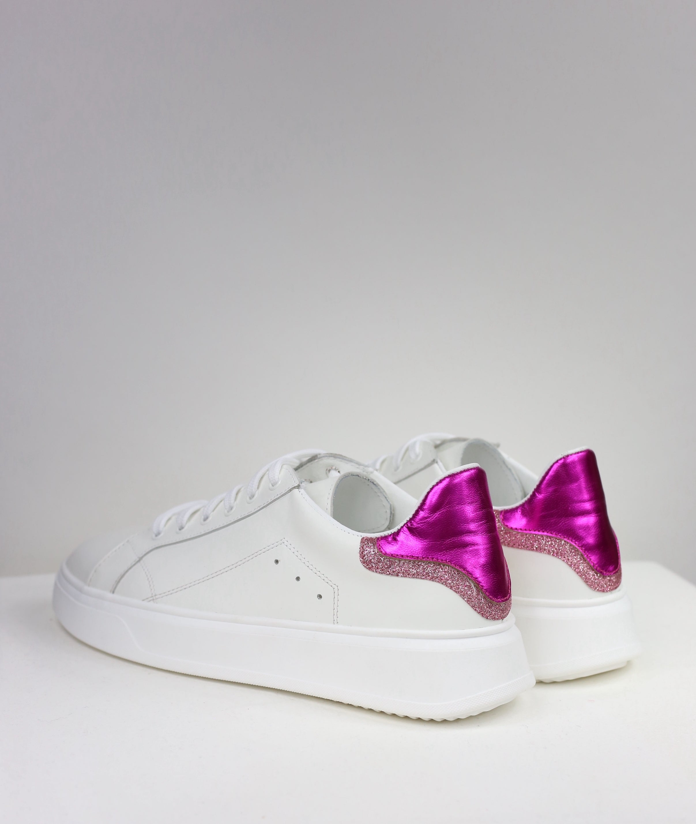 Sneakers Luce fucsia / pre-ordine