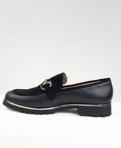 Artura in pelle nera