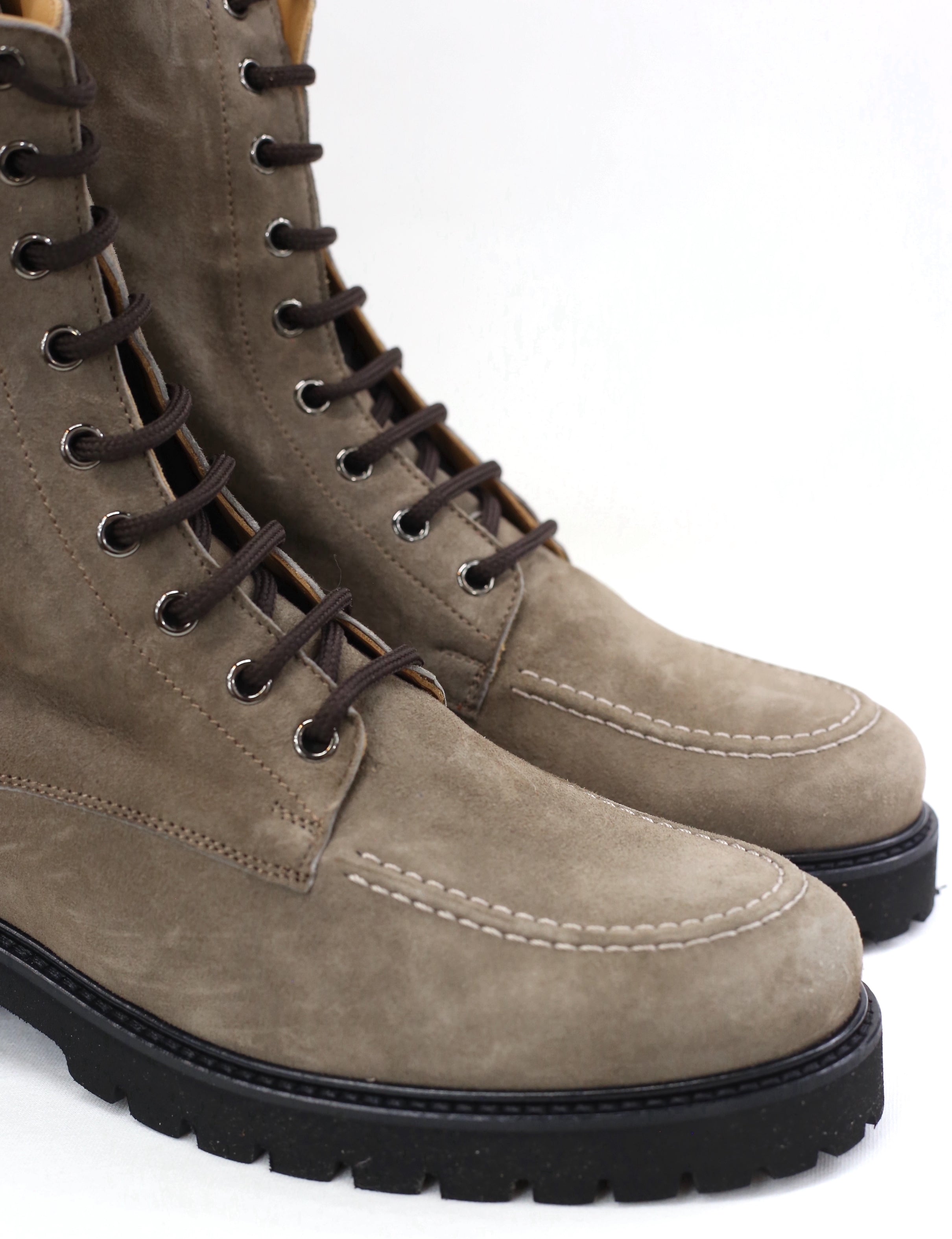 Stivale stamosciato taupe