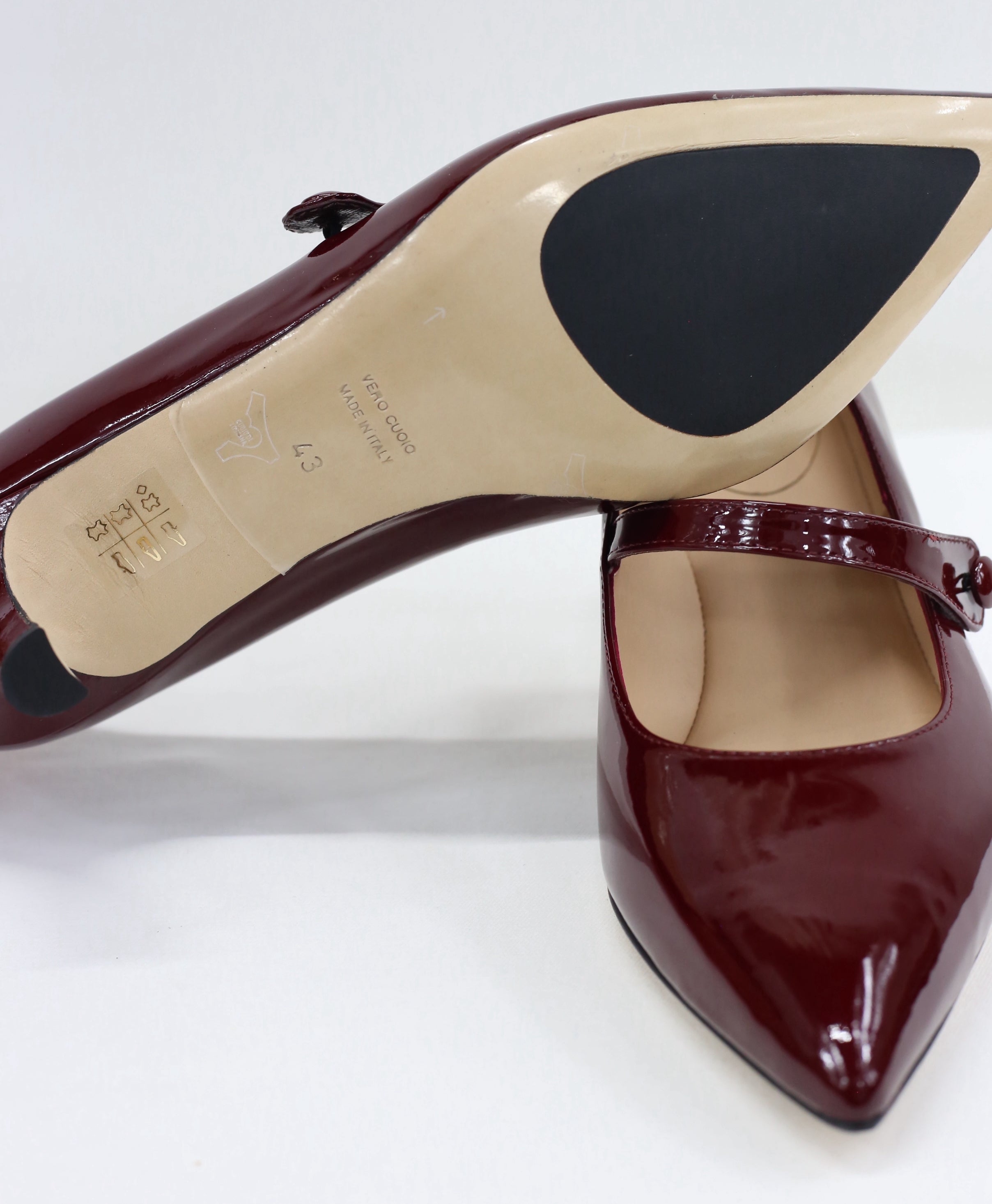 Décolleté Iris bordeaux