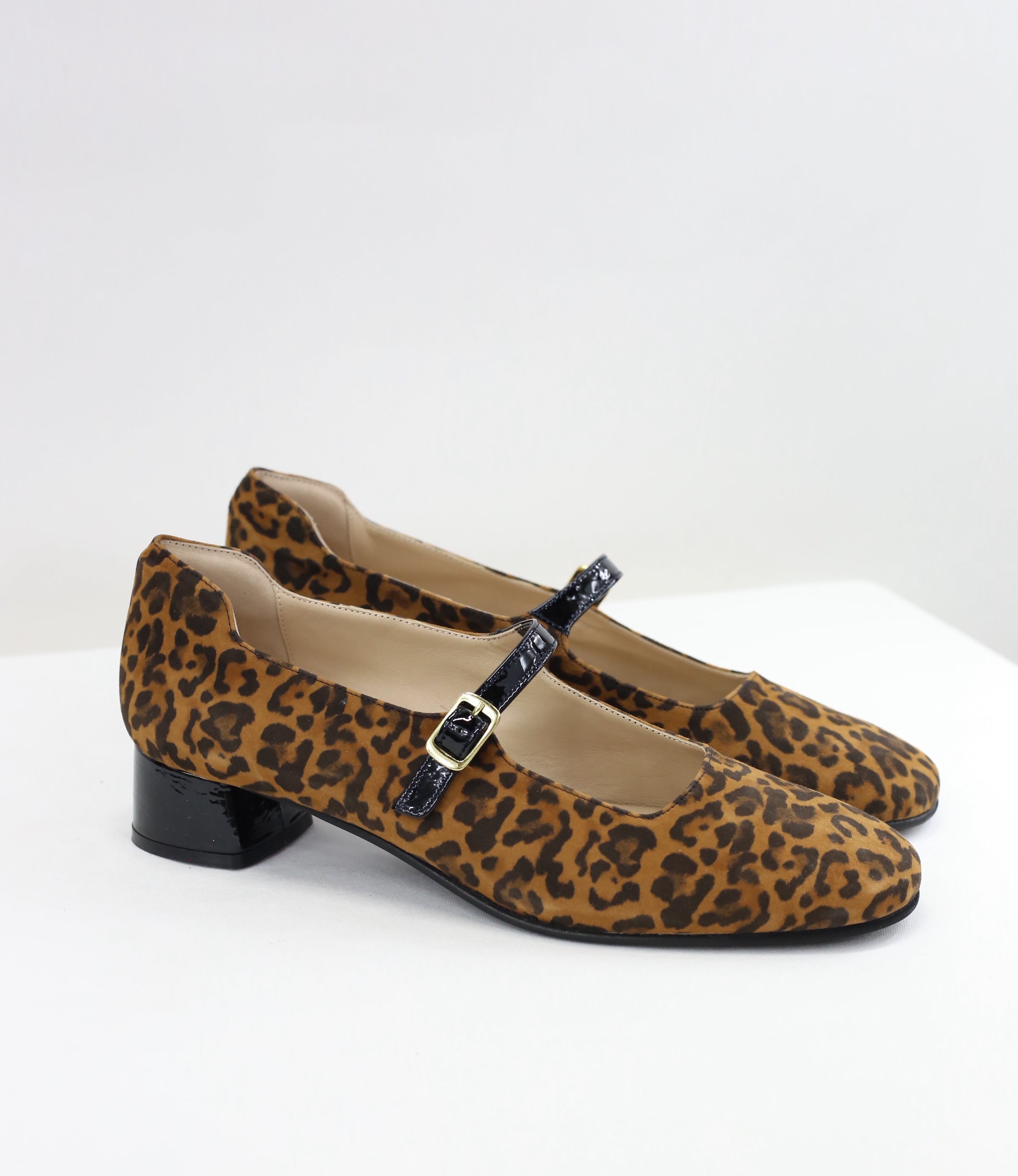 Mary Jane Petra animalier