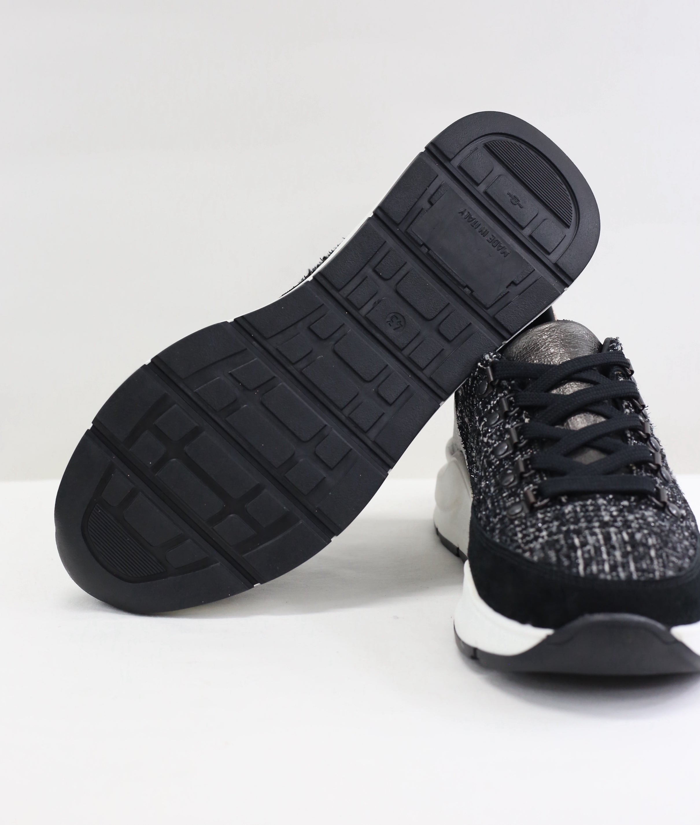 Sneakers Luce queen scure / Pre-ordine