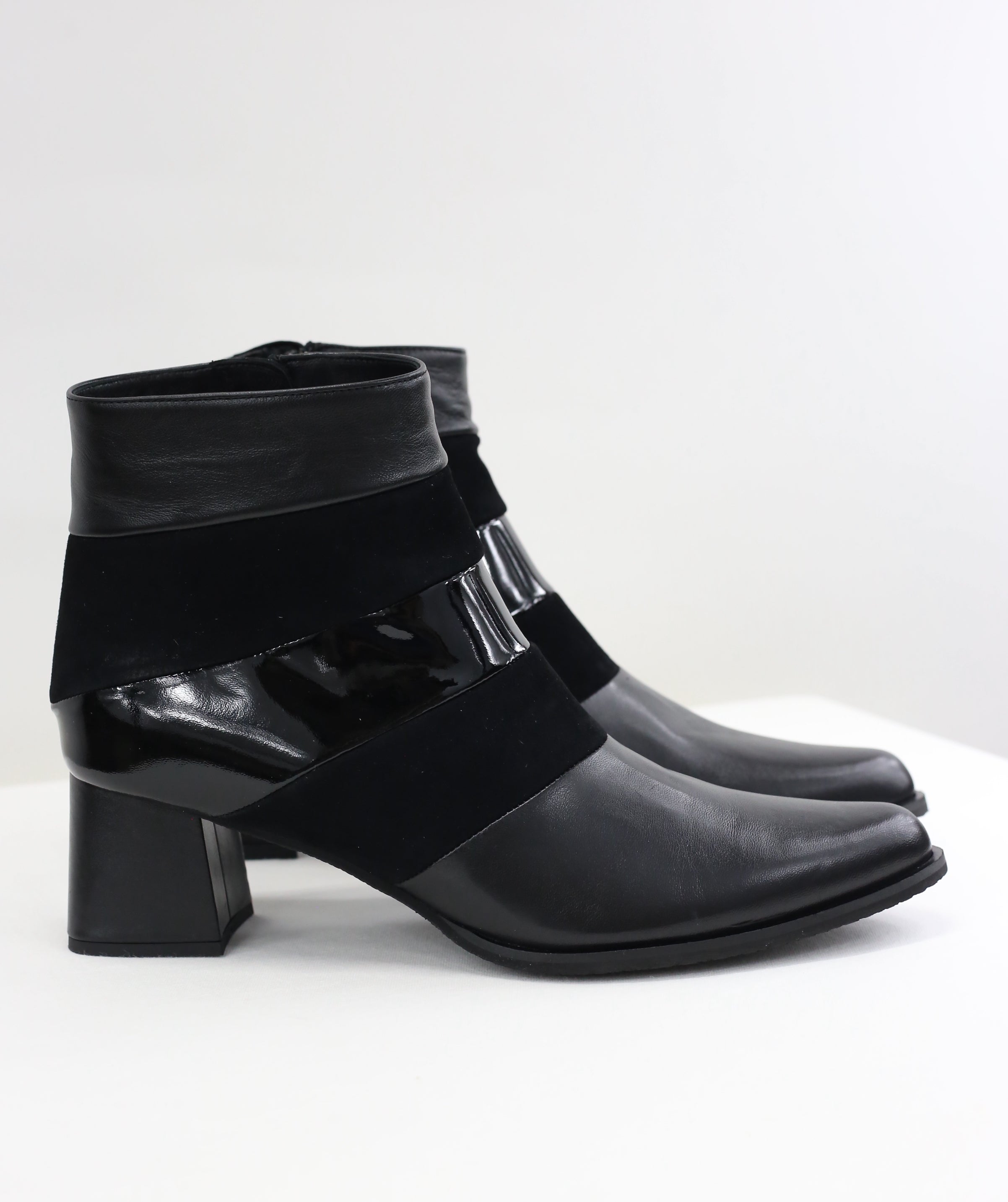 Texano black Christine