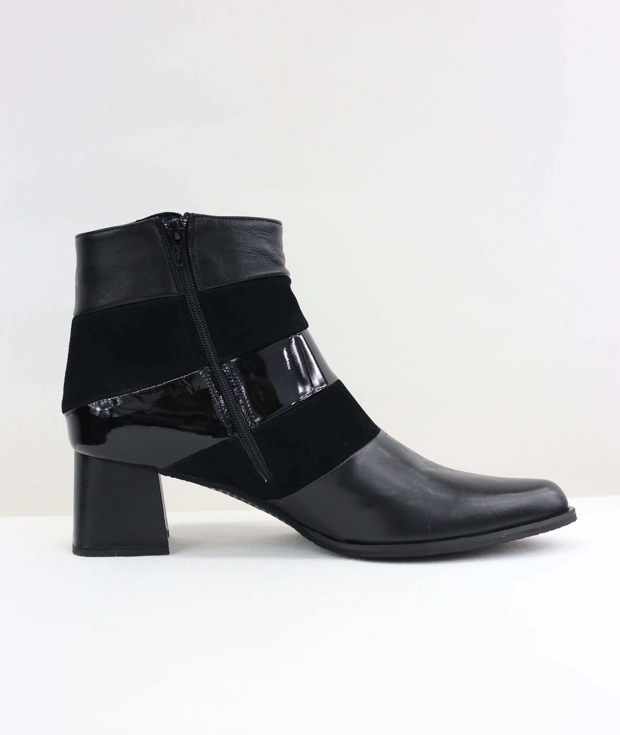 Texano black Christine