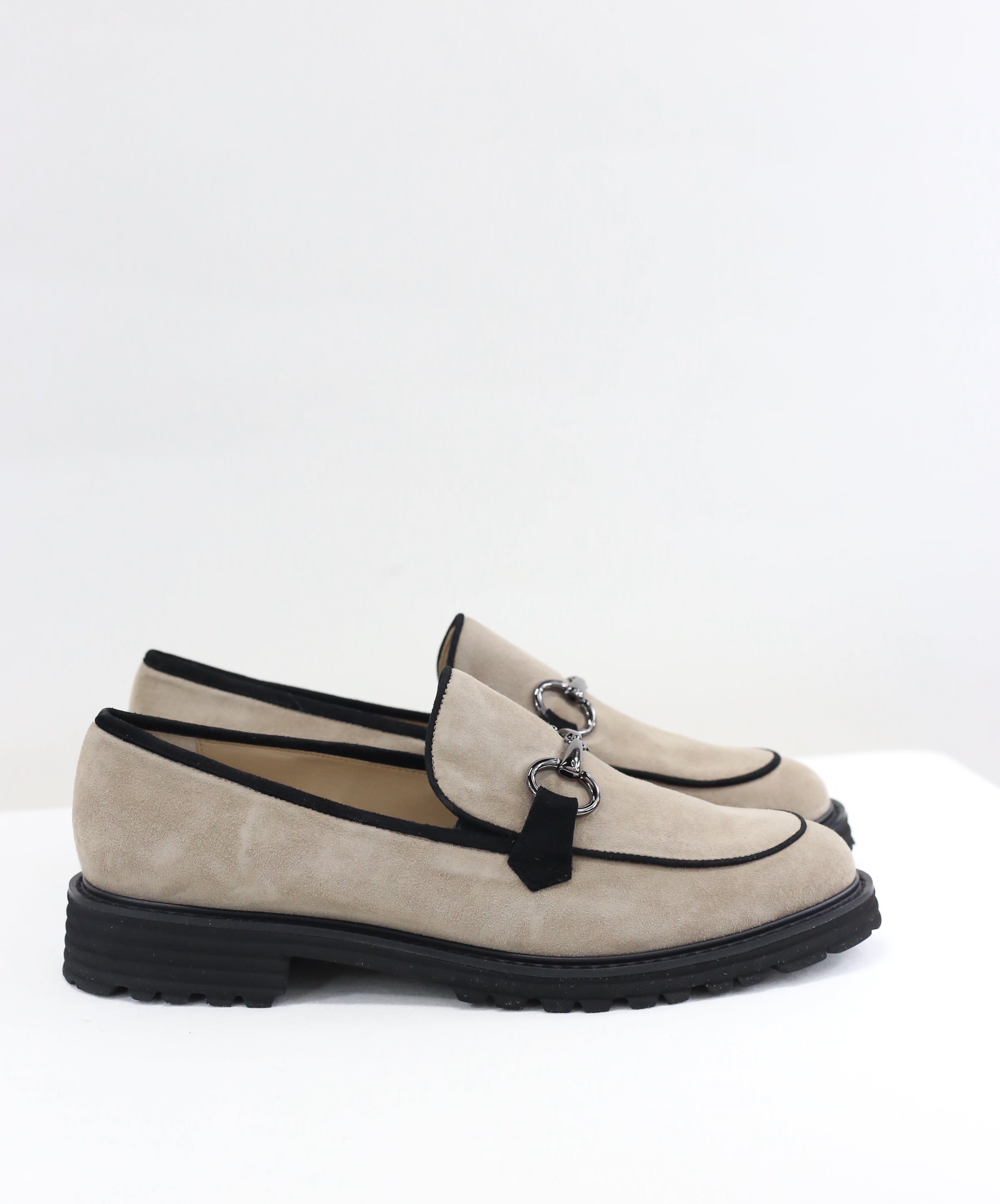 Artura taupe