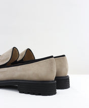 Artura taupe