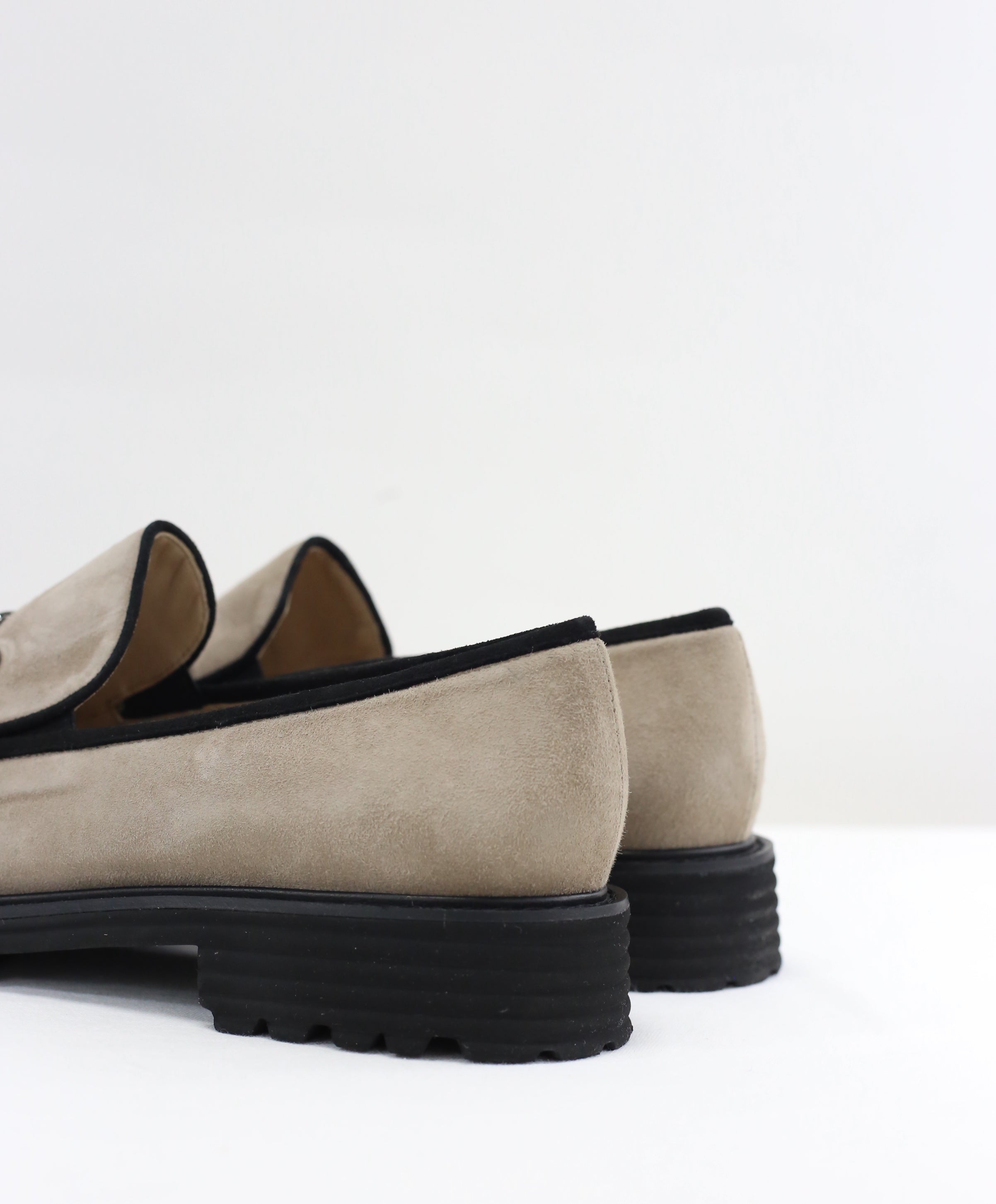 Artura taupe