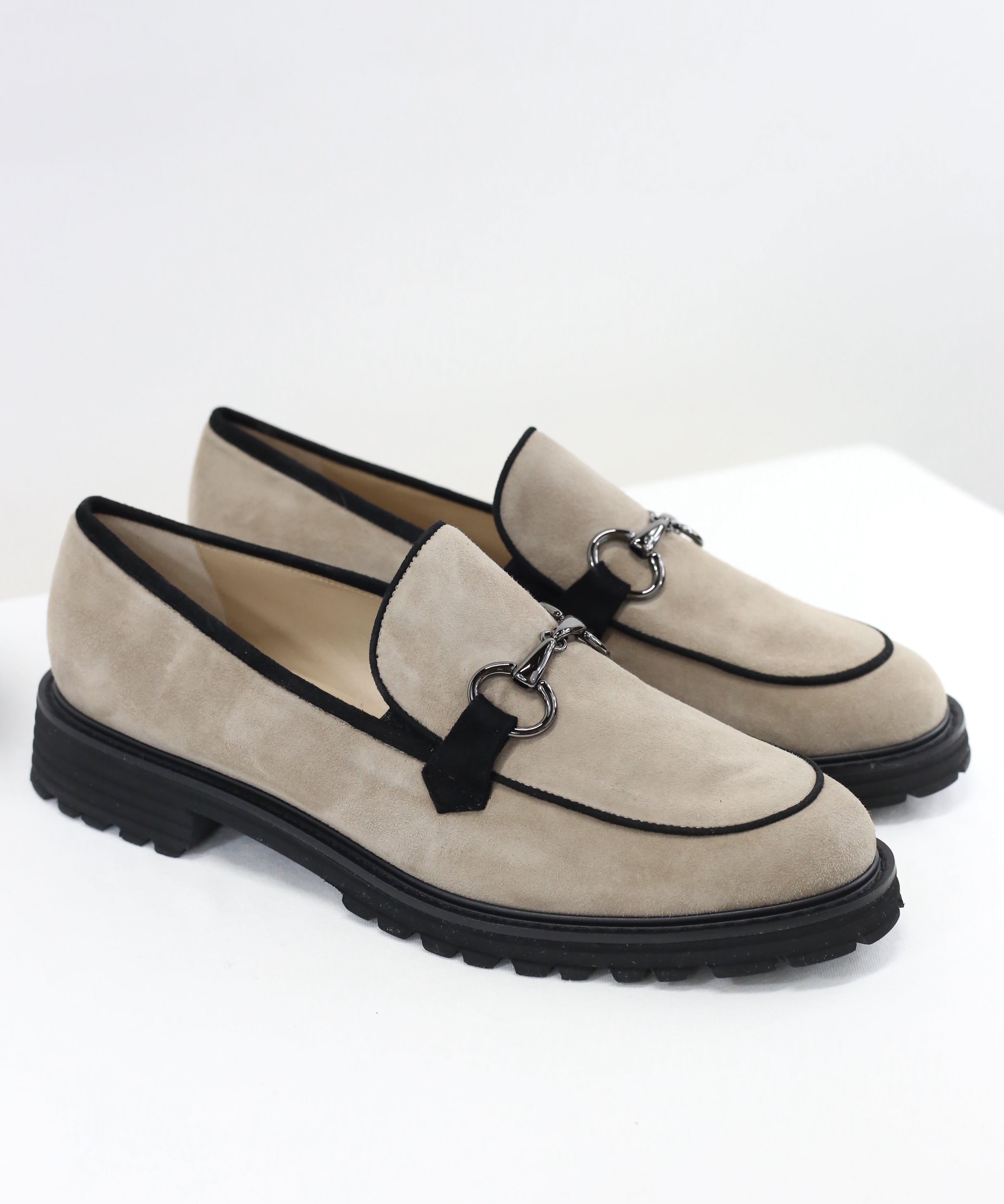 Artura taupe