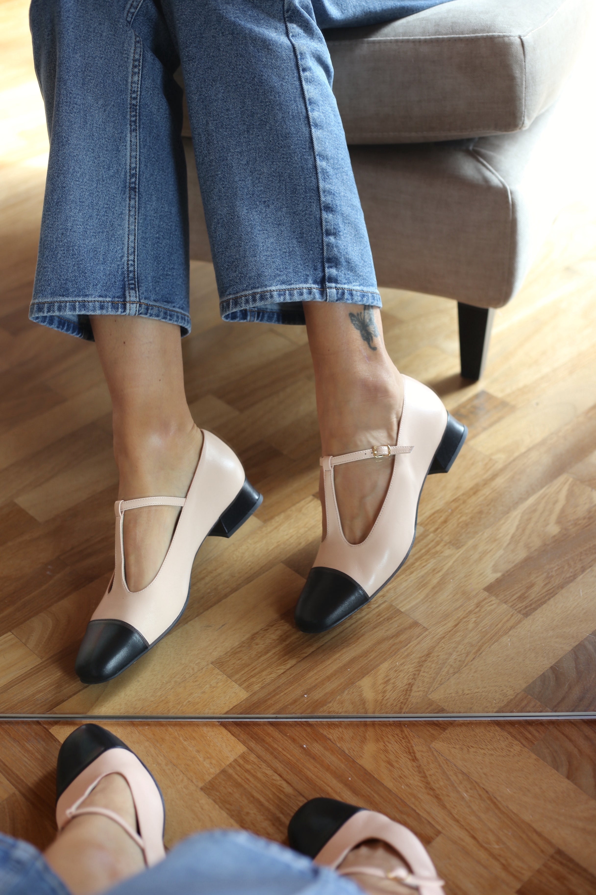 Ballerina Venere cipria e nera