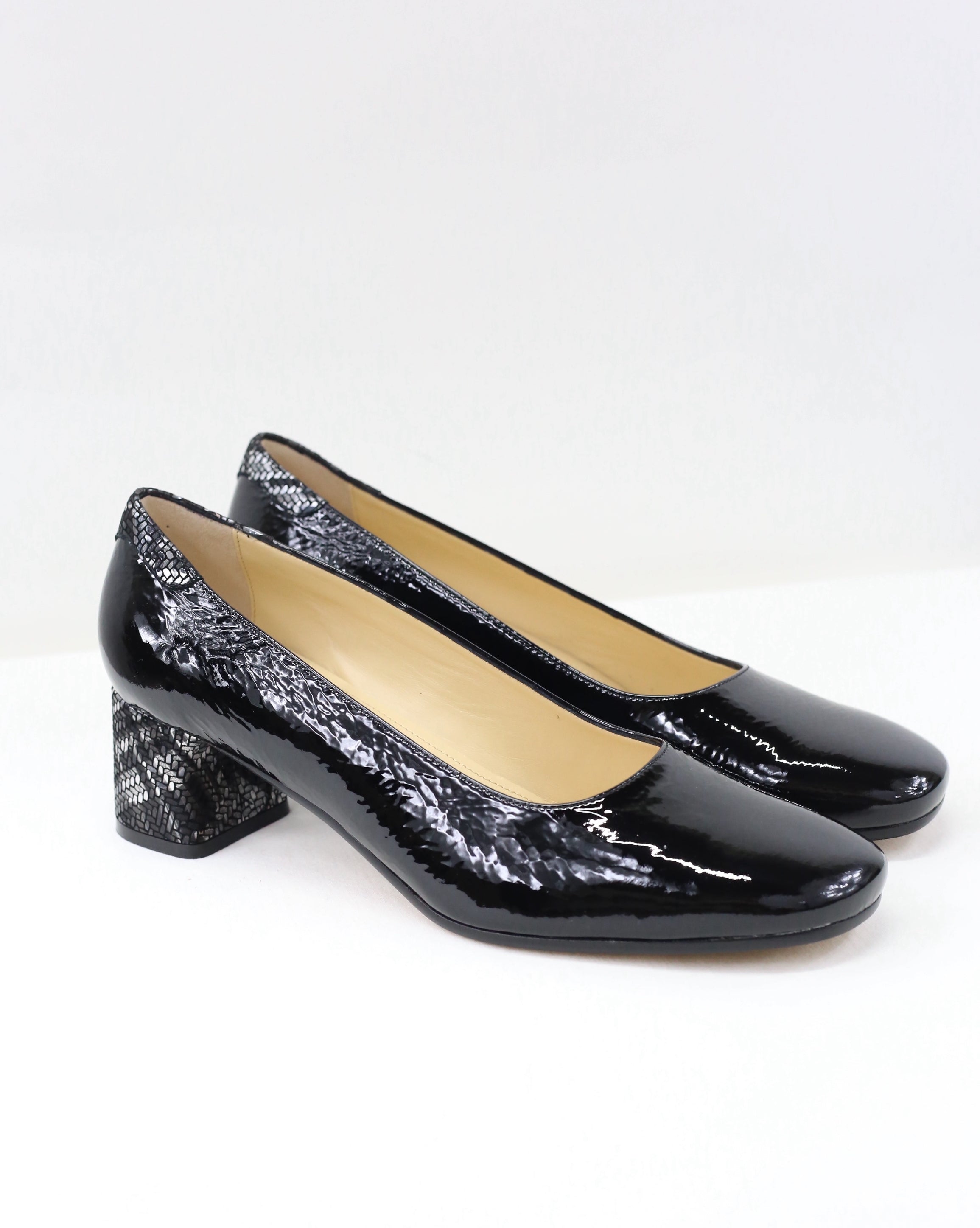 Décolleté Cleo vernice nera