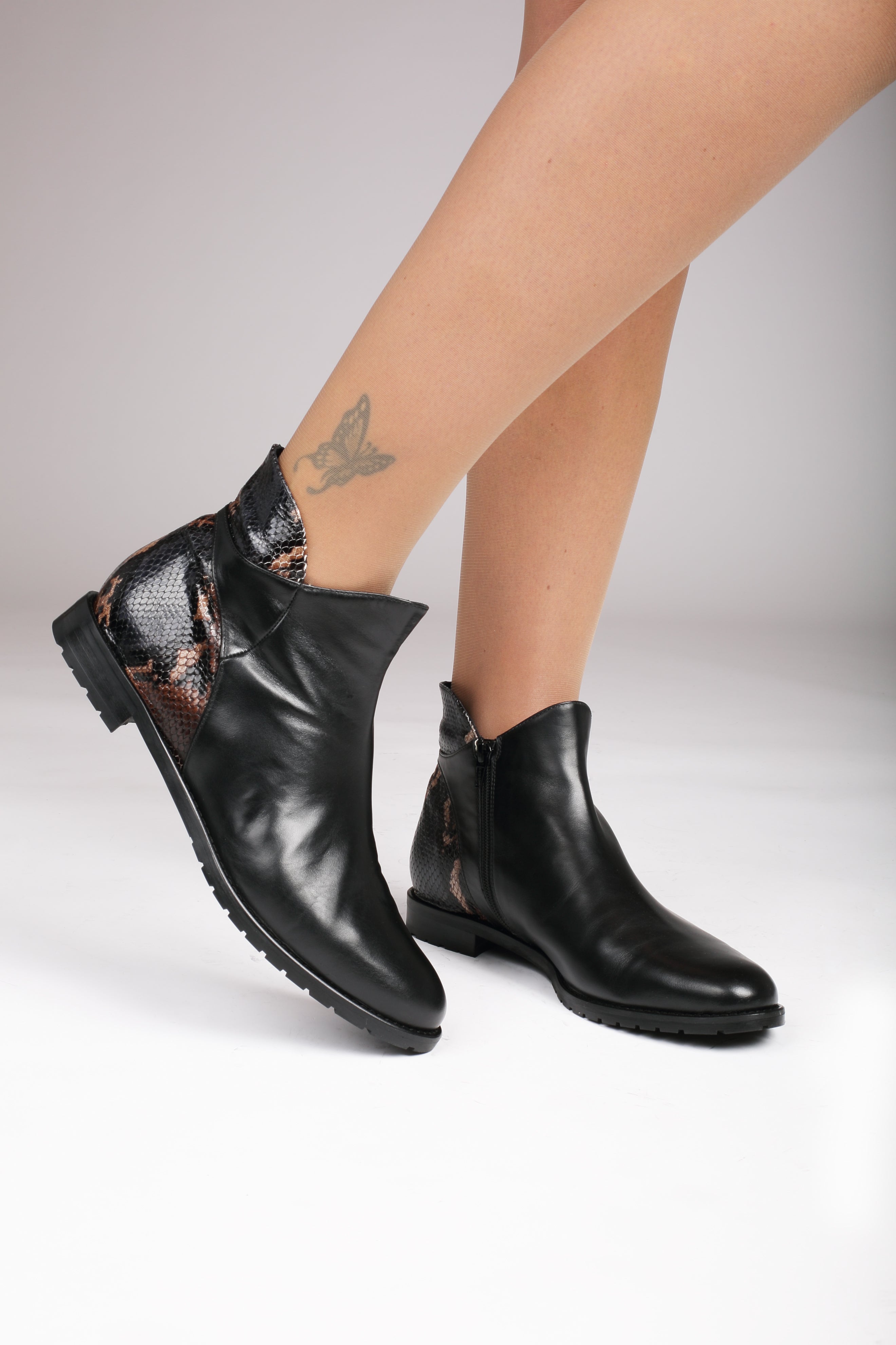 Stivaletto con parte pitonata - ultimi 32-34-35