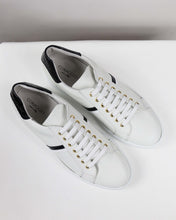 Carica l&#39;immagine nel visualizzatore di Gallery, Sneakers in pelle bianche con dettagli - ultimo 44
