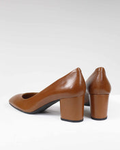 Carica l&#39;immagine nel visualizzatore di Gallery, Shirin total brown - ultimi 32-35-43
