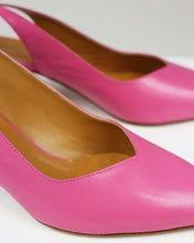 Carica l&#39;immagine nel visualizzatore di Gallery, Slingback Valentine fuxia - ultimo 44
