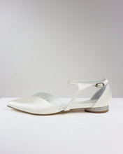 Pre-ordine Ingrid sposa raso bianco