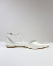 Pre-ordine Ingrid sposa raso bianco