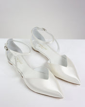 Pre-ordine Ingrid sposa raso bianco