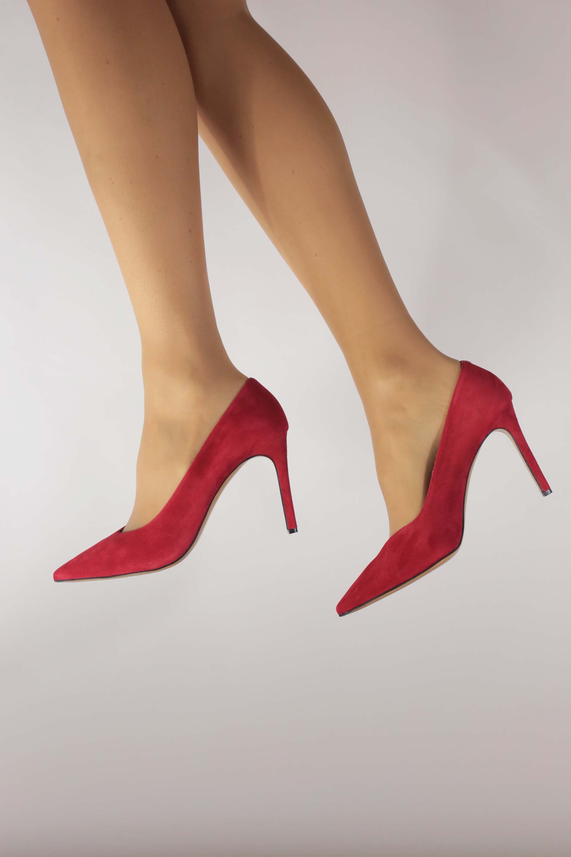 Décolleté Tiziana in camoscio rosso brillante
