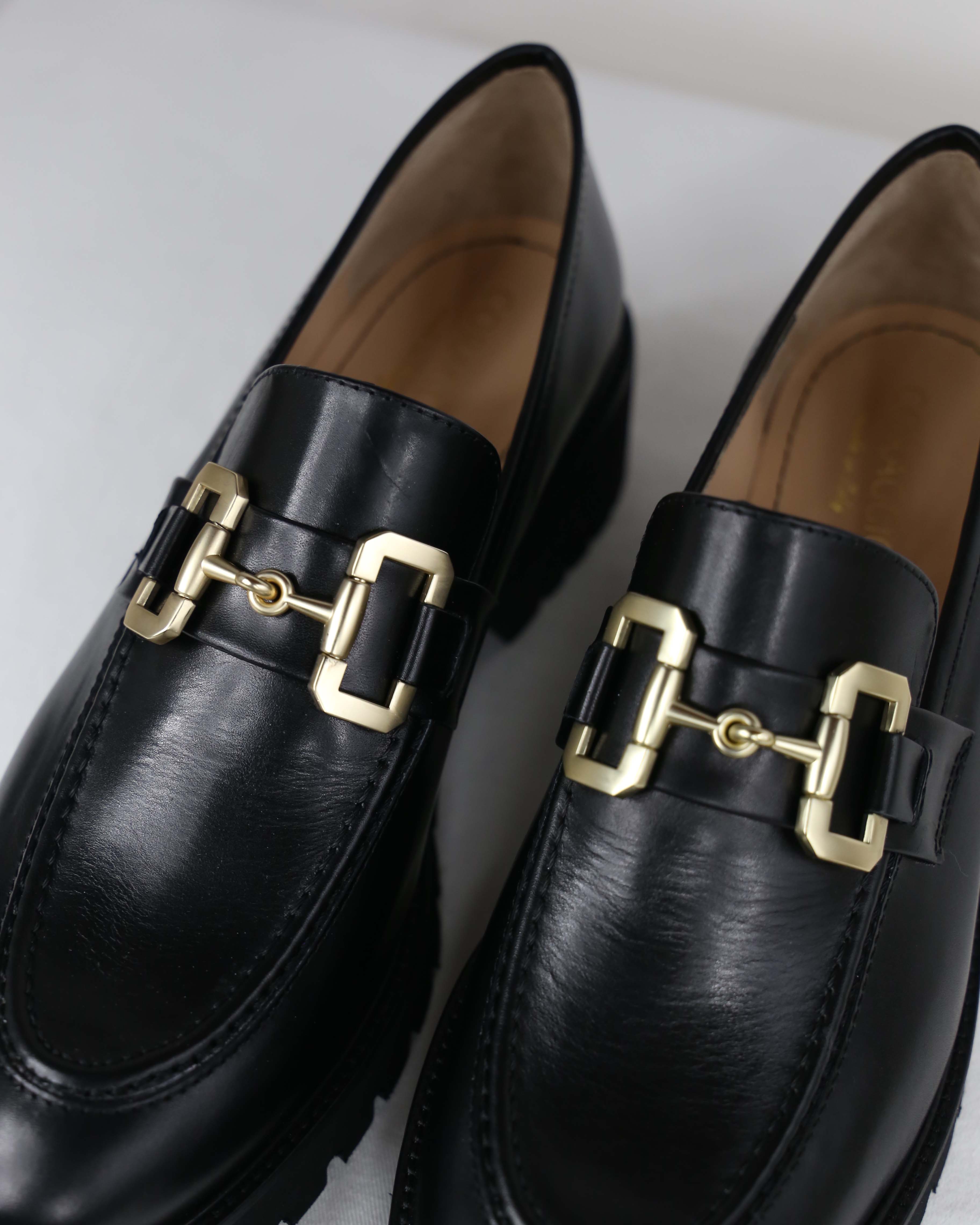 Noemi black fibbia squadrata - ultimo 44