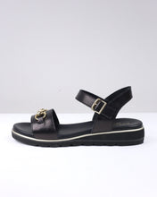 Sandalo Mia nero con accessorio