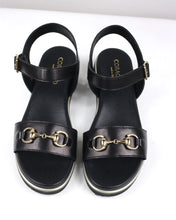 Sandalo Mia nero con accessorio