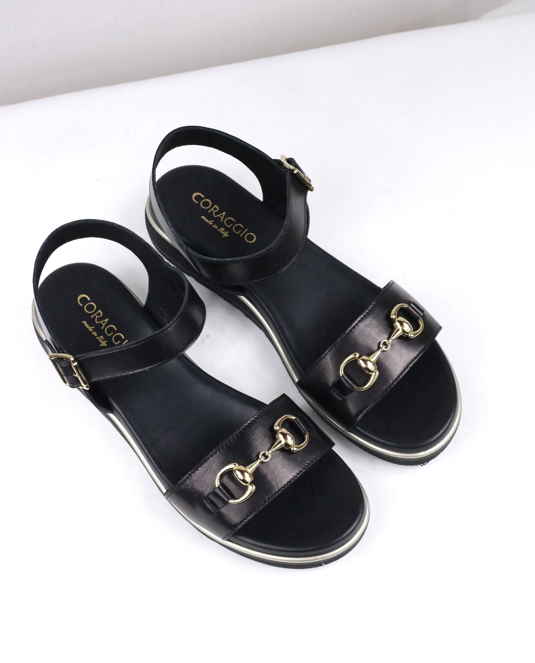 Sandalo Mia nero con accessorio