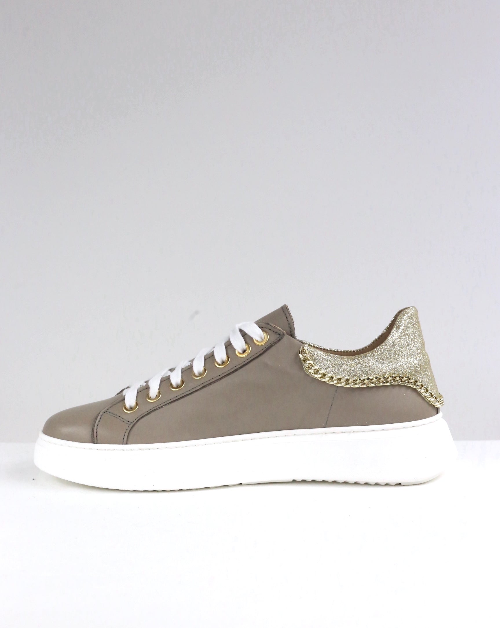 Sneakers Stefania cappuccino - ultimo 45