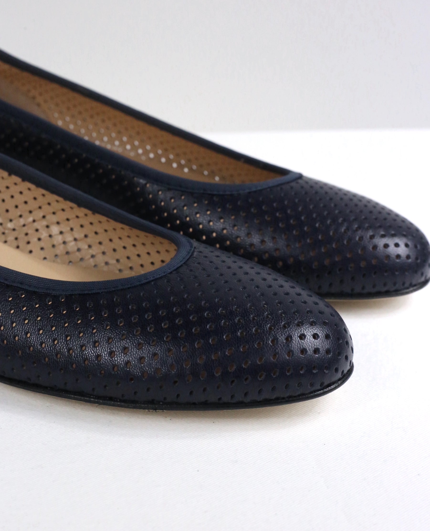 Ballerina Gaia blu con forellini