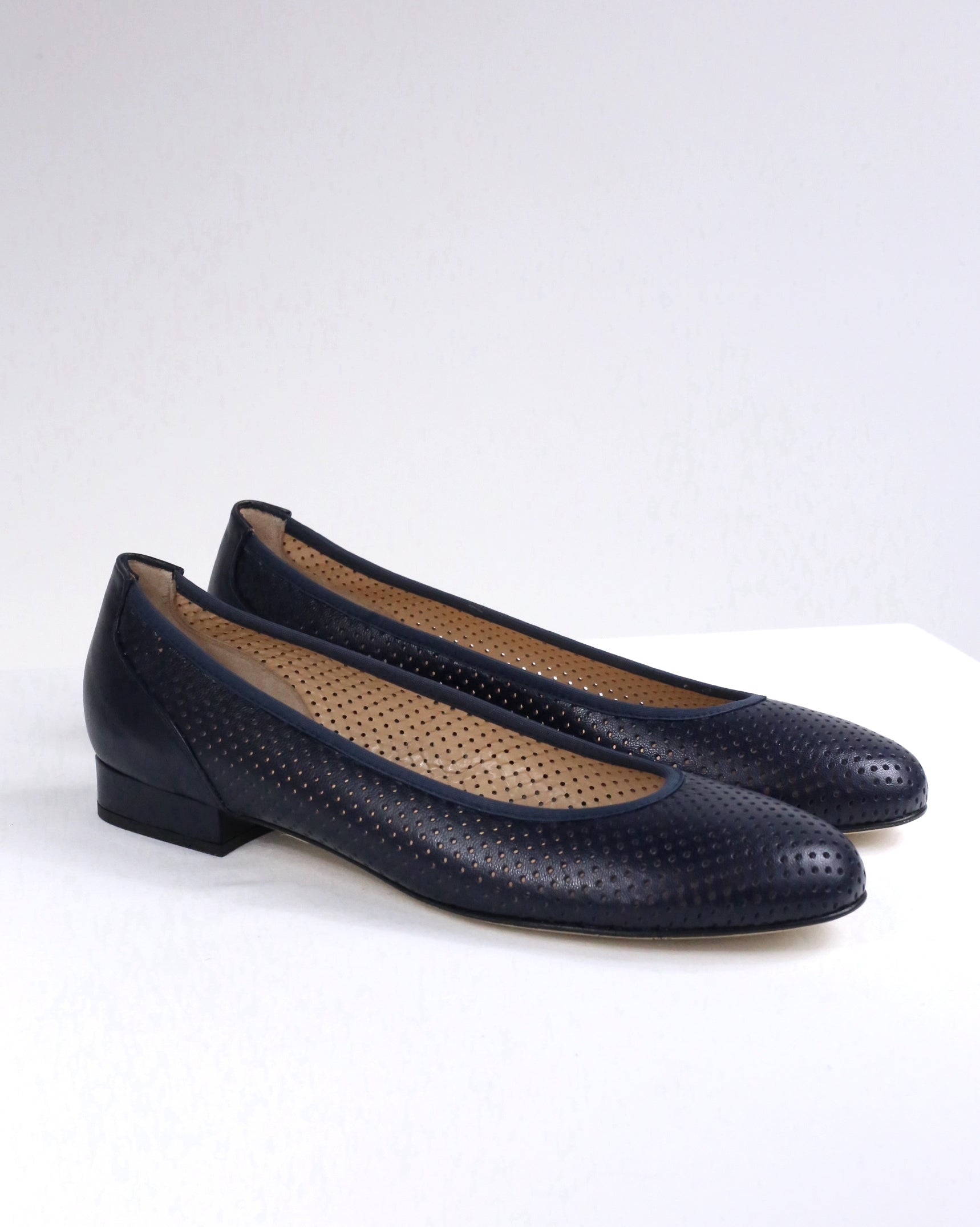Ballerina Gaia blu con forellini