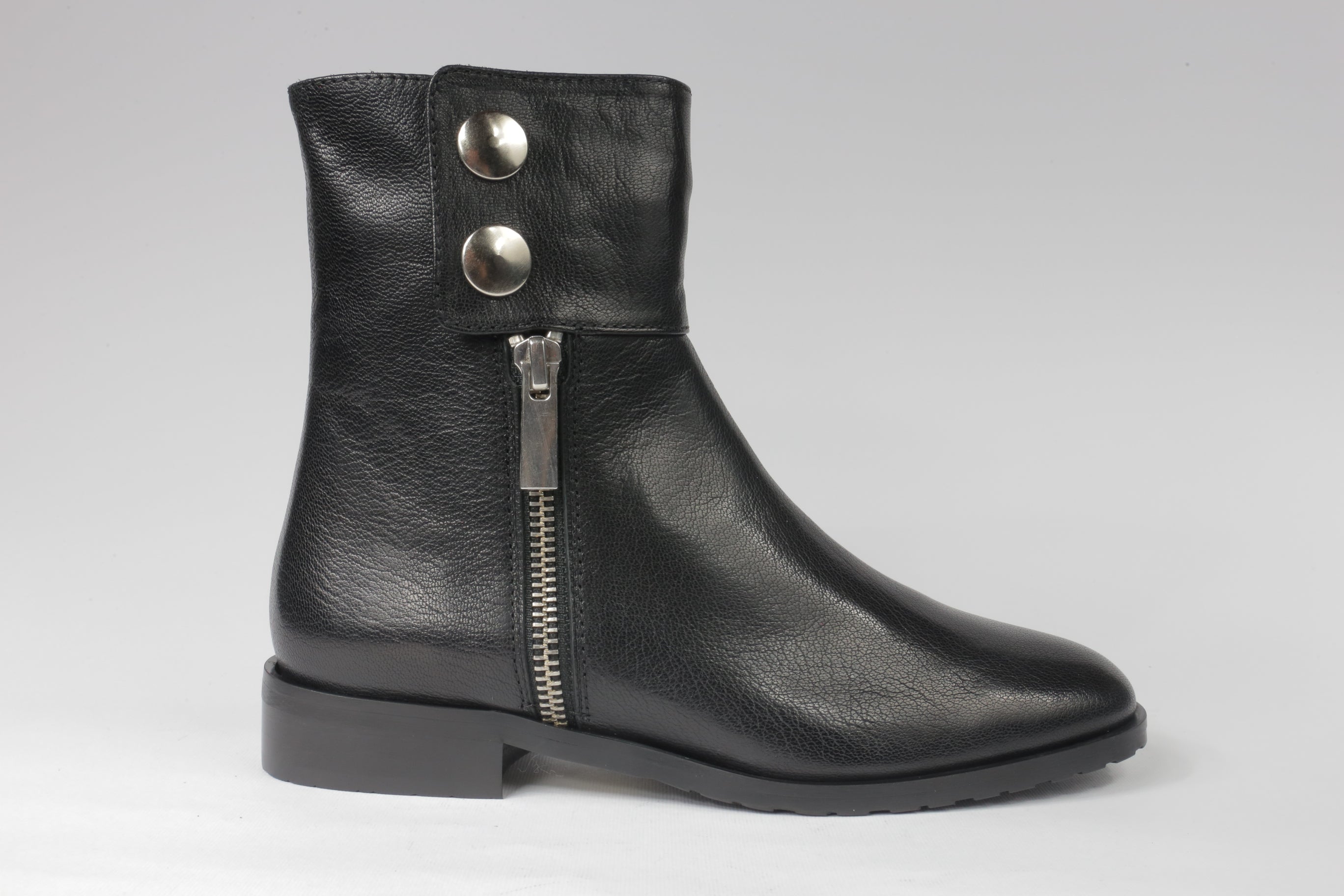Stivaletto in pelle- ultimi-32-35