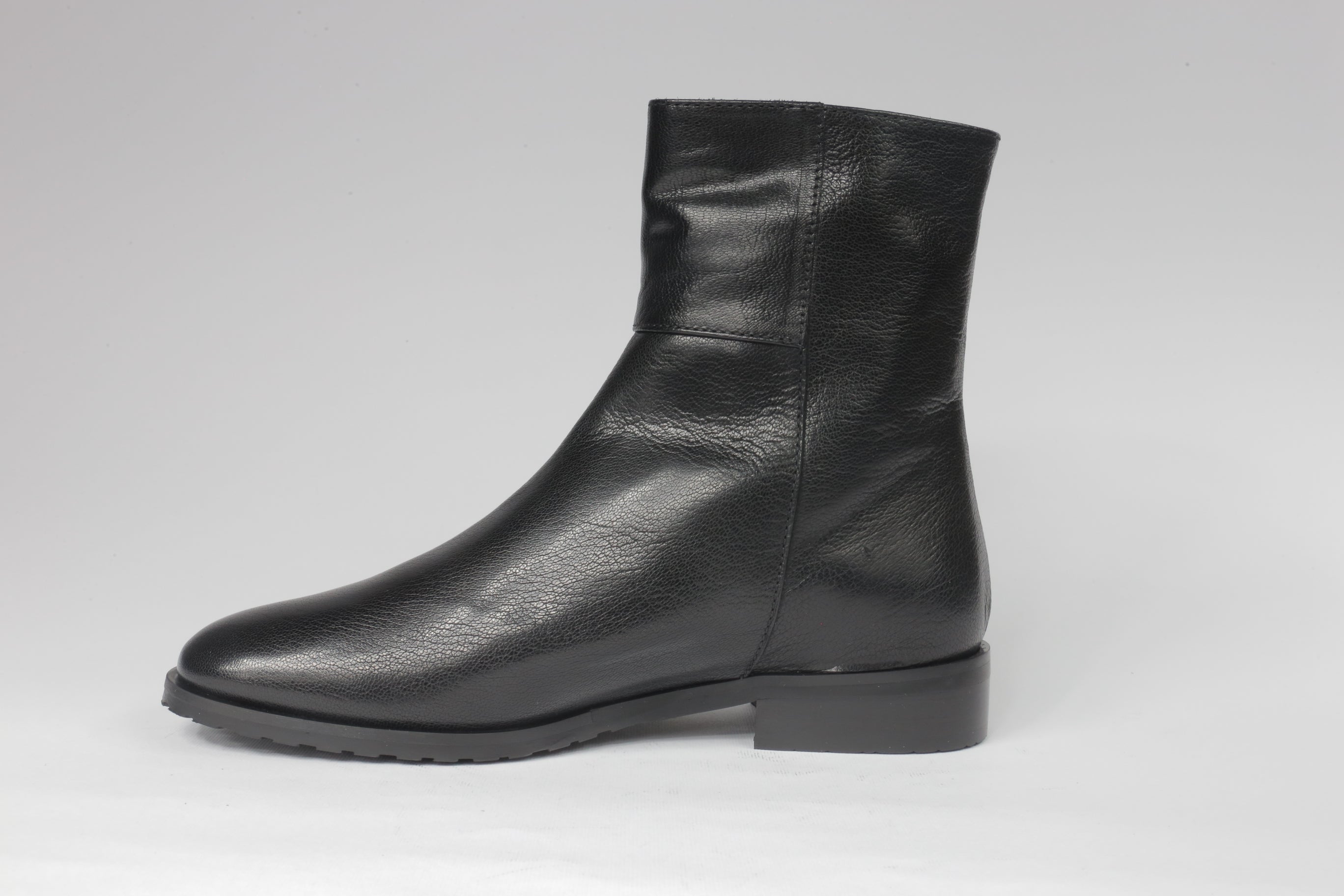 Stivaletto in pelle- ultimi-32-35