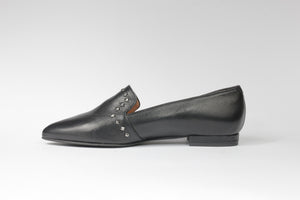 Mocassino nero con borchiette - ultimi 32 - 35 - 46