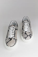 Carica l&#39;immagine nel visualizzatore di Gallery, Sneakers grintose pitonate - ultimi 42 - 44 - 46
