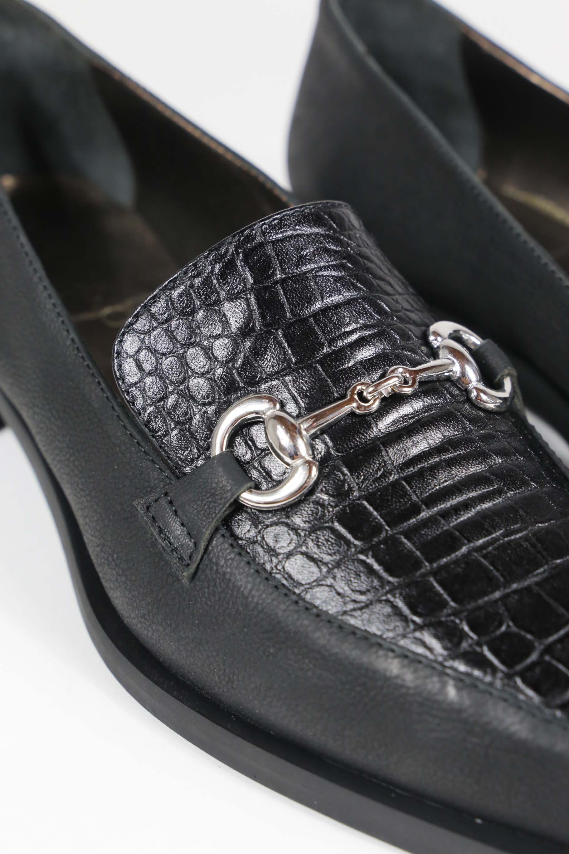 Mocassino Diandra in pelle nera - ultimo 44