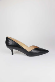 Gilda total black
